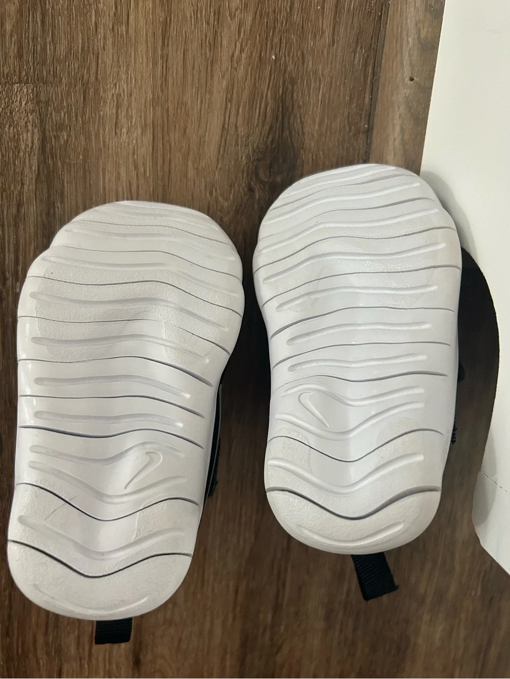 Nike Flex Contact 4